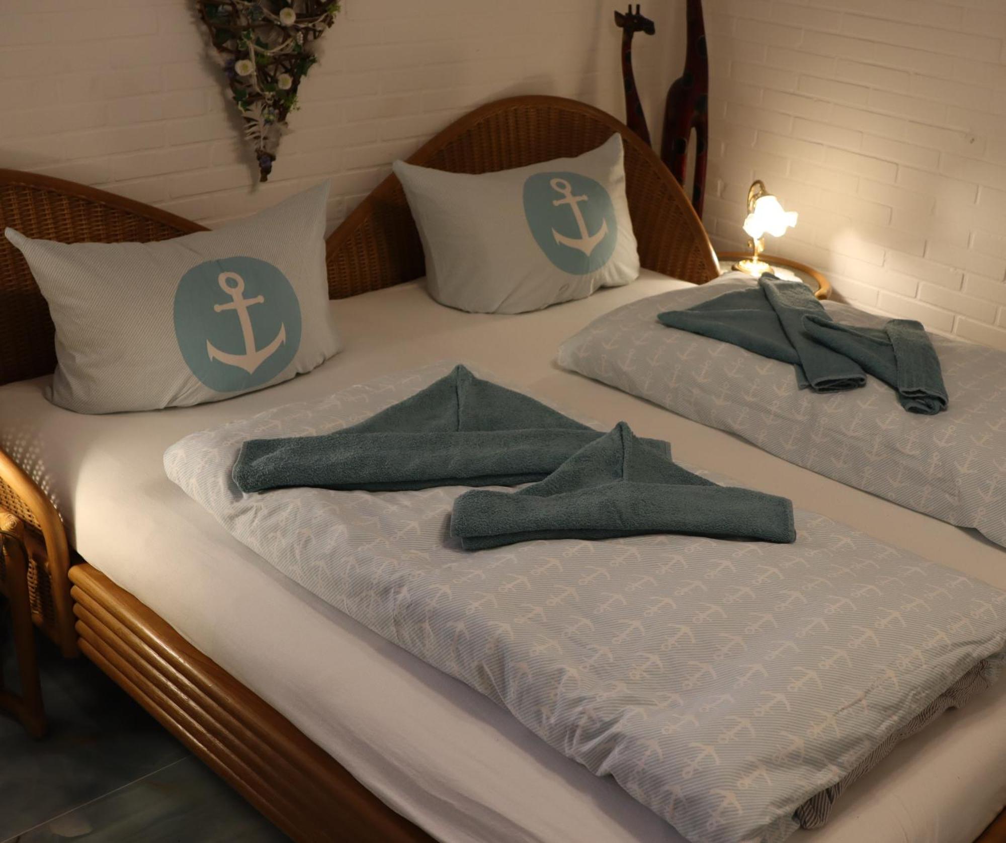 Ferienhaus Suedwind บุทยาดิงเงน ภายนอก รูปภาพ